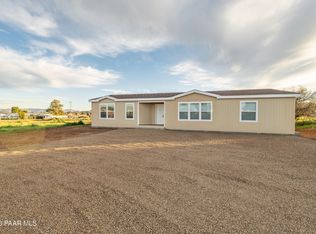 20255 E Stagecoach Trl, Mayer, AZ 86333