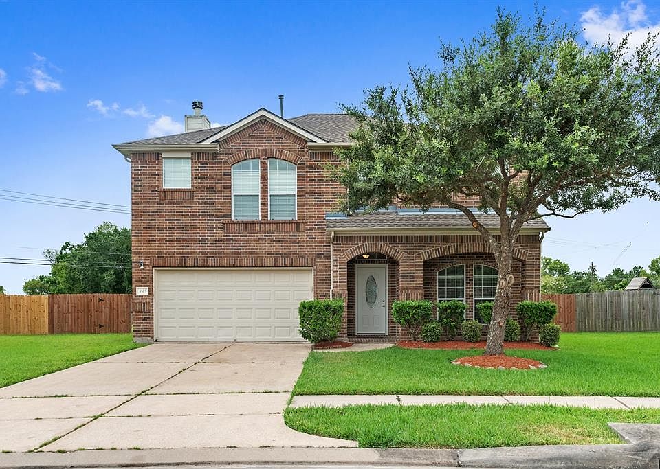 1st image of 3515 Cypress Village Dr