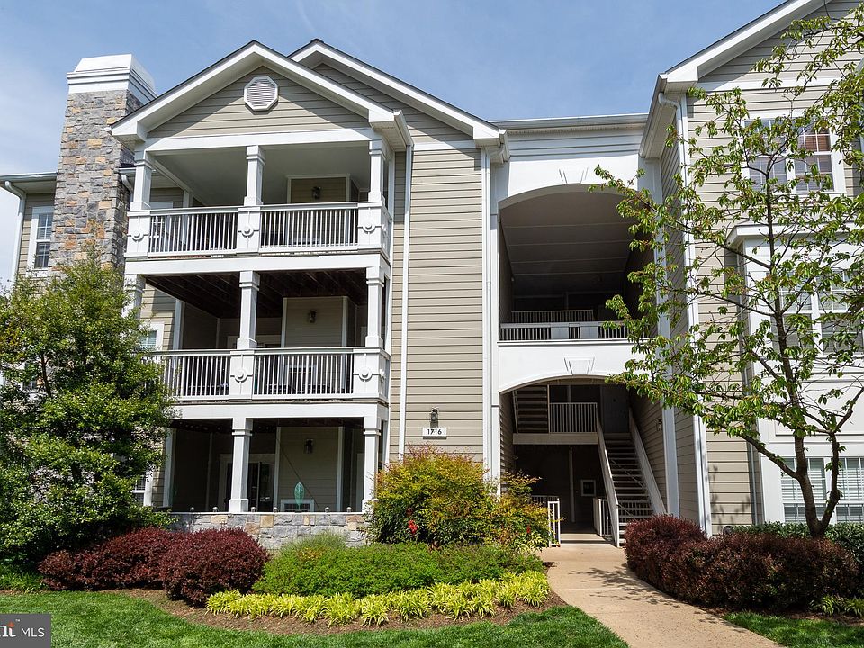 1st image of 1716 Lake Shore Crest Dr Suite 5