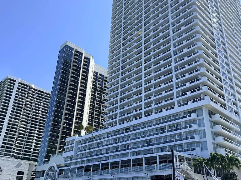 1717 N Bayshore Dr #1541 — Photo 10