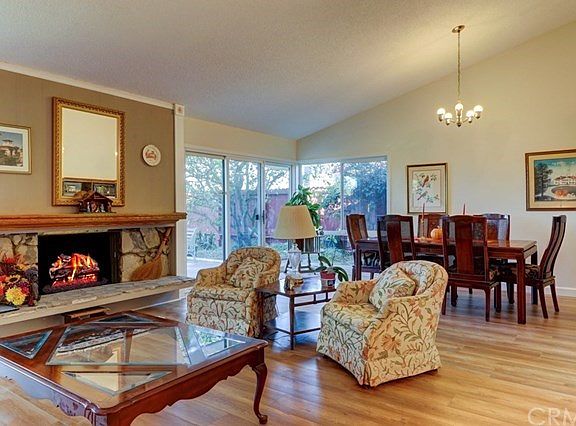 5th image of 28543 Blythewood Dr