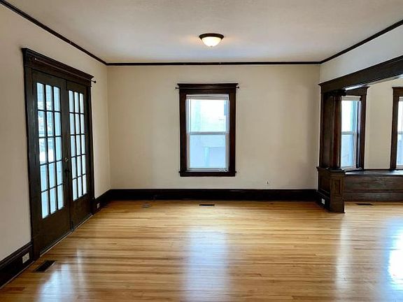 3rd image of 3624 Lyndale Ave S APT 1