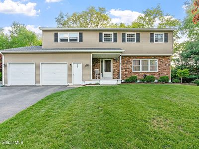 1040 Gates Drive, Schenectady, NY, 12306
