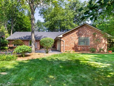 32172 Camborne Ln, Livonia, MI, 48154