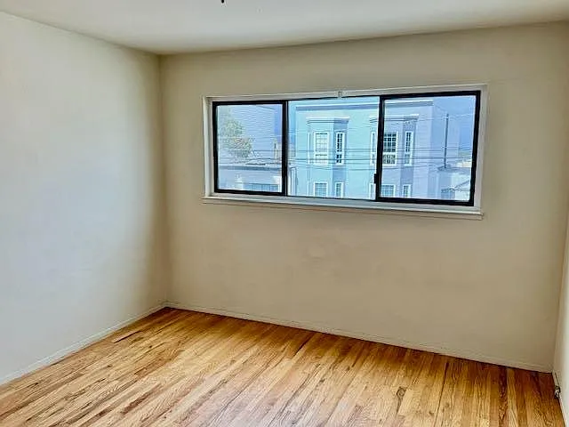 1612 48th Ave #10 — Photo 8