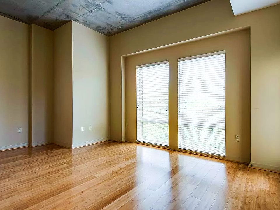 1st image of 1101 18th Ave S APT 512