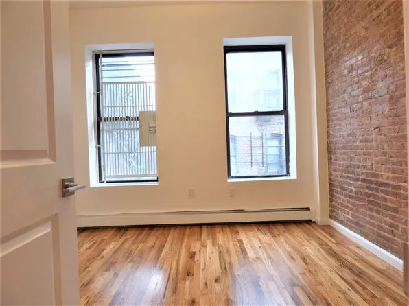 226 East 85th Street image 1 of 8