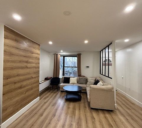3rd image of 1399 Herkimer St Floor 1