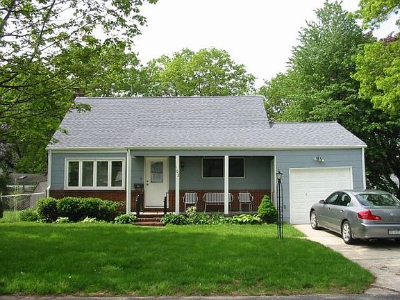 2nd image of 102 Duffy Pl