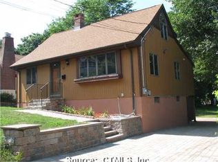 17 Cambridge St, New Britain, CT 06051