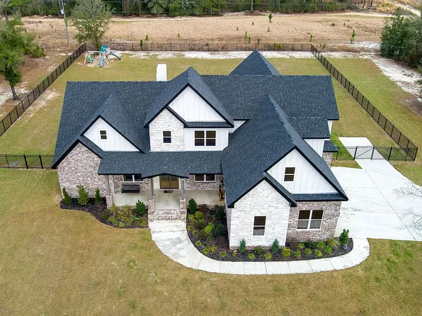 1135 Celeste Springs Dr, Saraland, AL 36571