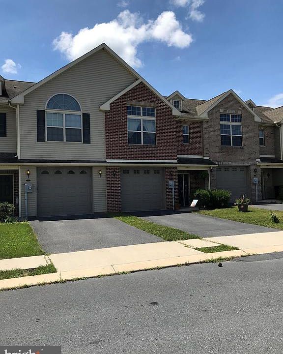 2nd image of 241 Merriweather Dr