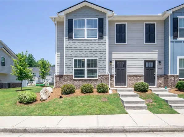 4435 Pinscher St, Union City, GA 30291