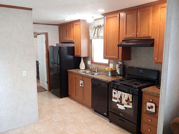 2nd image of 6 Hopi Ct