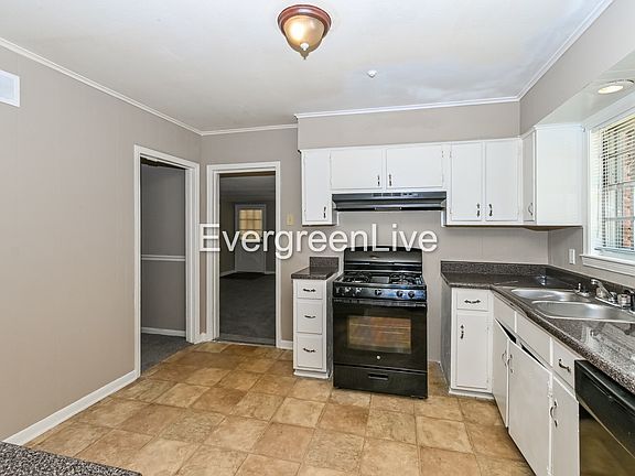 4th image of 3094 Dewitt Cv