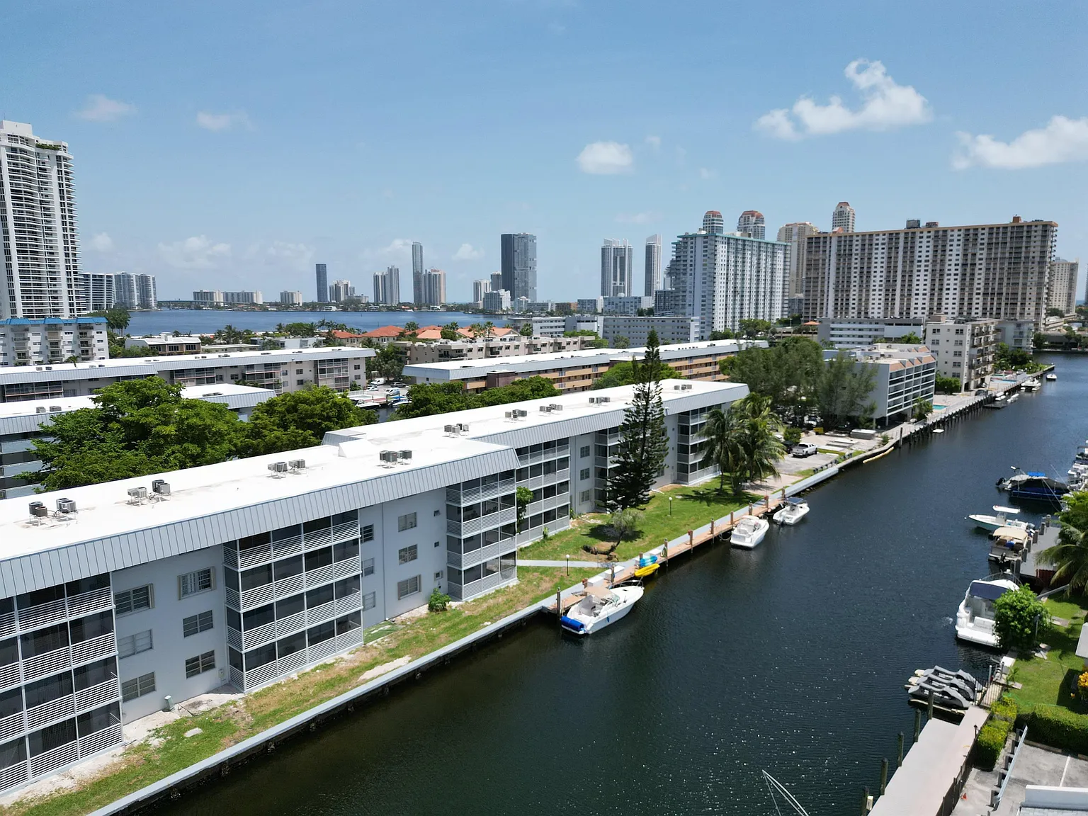 Eden Isles G408 - G-408 — Photo 1