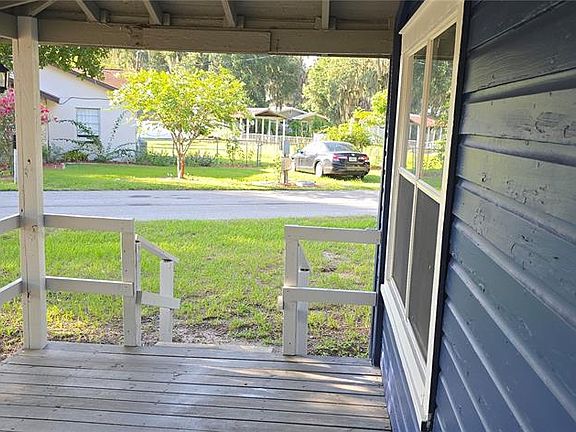 3rd image of 318 Chesney Blvd