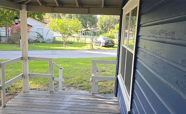 318 Chesney Blvd — Photo 3