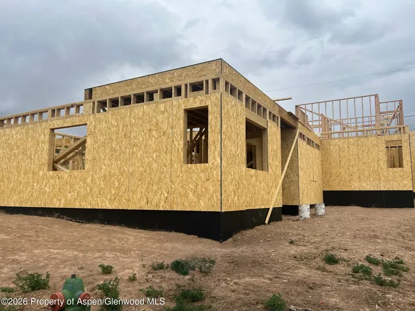 600 McCarron Ct #A, Rifle, CO 81650