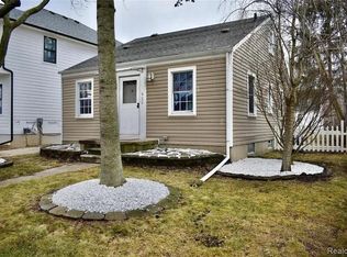 922 McLean Ave, Royal Oak, MI 48067
