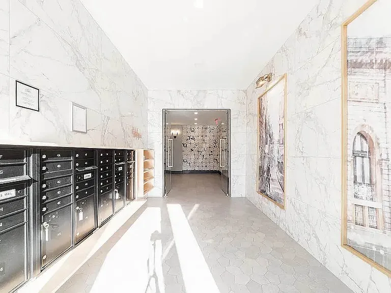1801 Broadway #4D — Photo 10