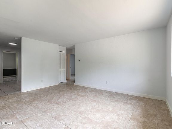 5th image of 112 Mason Park Dr