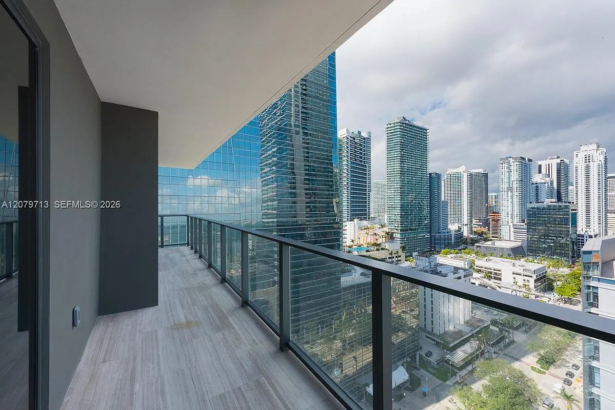Echo Brickell Condo — Photo 4