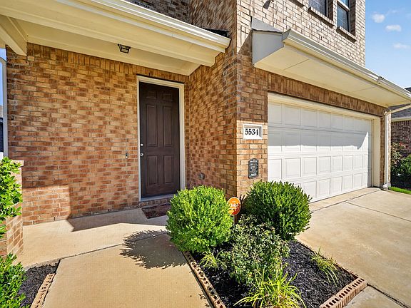 4th image of 5534 Yarborough Dr