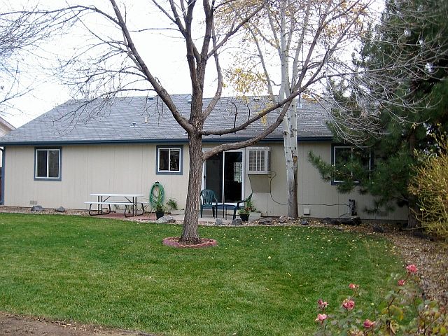 1st image of 4503 N Lincoln Ave