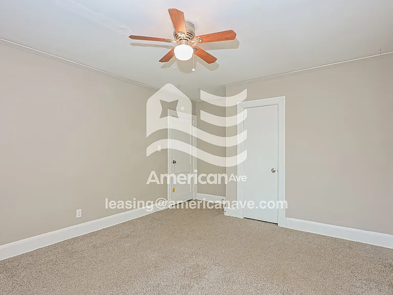 1433079_008_main_bedroom_8.jpg