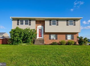 125 Legion Dr, Biglerville, PA 17307