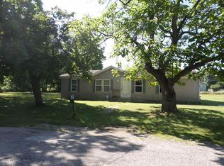 107 Allen St, Dowagiac, MI 49047