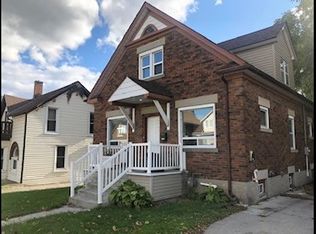 195 Courtland Ave E #3, Kitchener, ON N2G2V5
