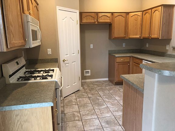 2nd image of 6862 E Lemontree Dr