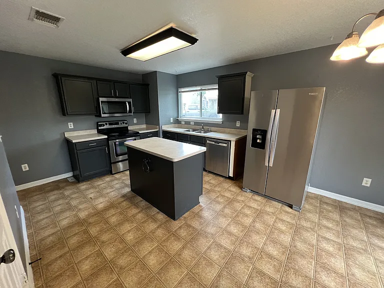 3604 Farallon Isle — Photo 10