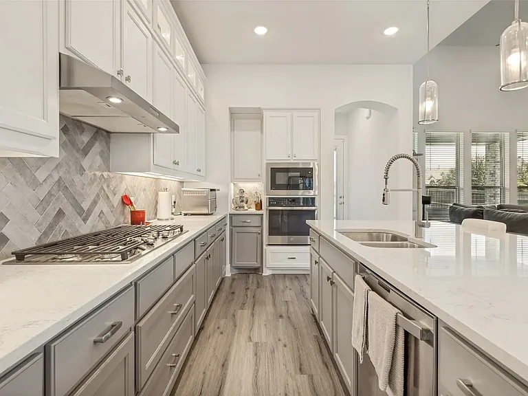 3053 Estuary Dr — Photo 9