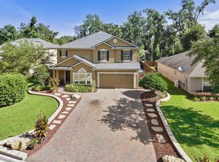 557 Hardeeville Ct, Jacksonville, FL 32218