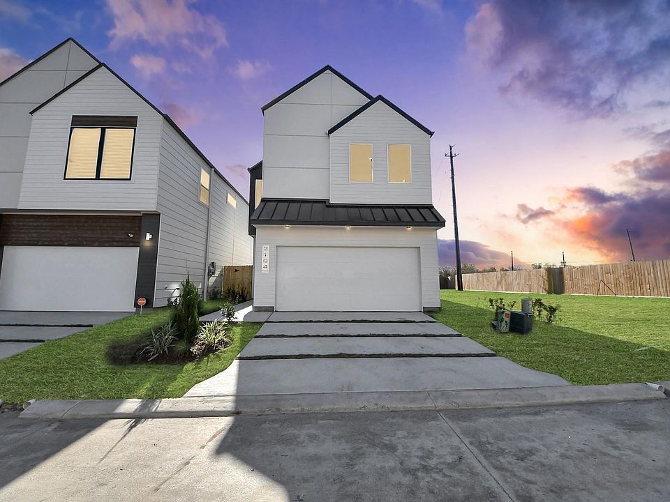 1st image of 2104 Diagonal Ln