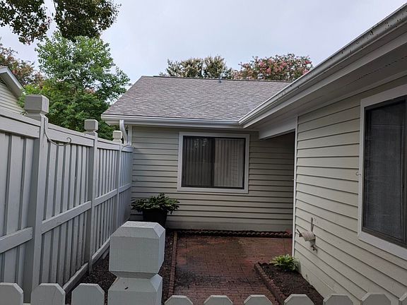 2nd image of 5916 Chester Street
