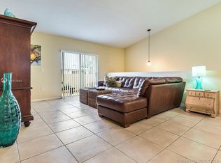 6746 SW 115th Ct APT 214, Miami, FL 33173