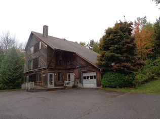 1220 Military Rd, Houghton, MI 49931