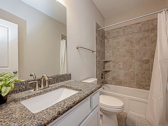 4th image of 19235 Presa Canyon Dr