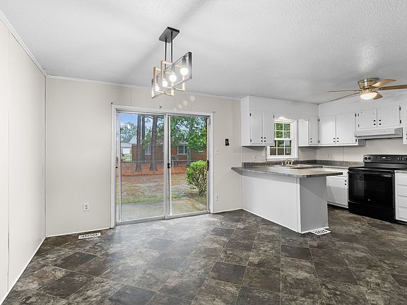3rd image of 1493 Argon Ave
