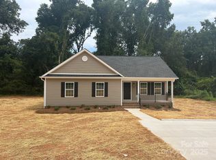 13 Church St, York, SC 29745