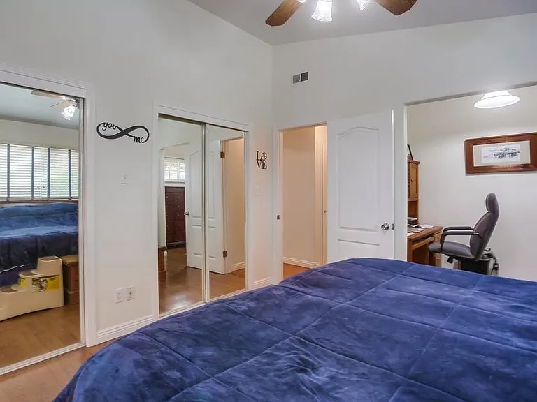 4402 Mount Lindsey Ave — Photo 32
