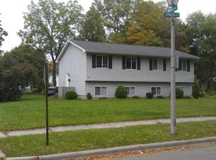 596 Spartan Ave, East Lansing, MI 48823