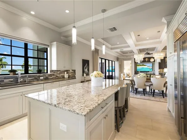 11022 Via Tuscany LN #201, MIROMAR LAKES, FL 33913