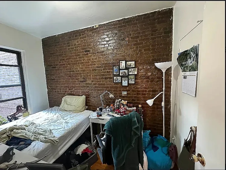 220 East 29th Street — Photo 3