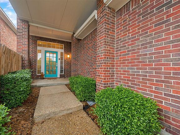 5th image of 3144 Bourbon Street Cir