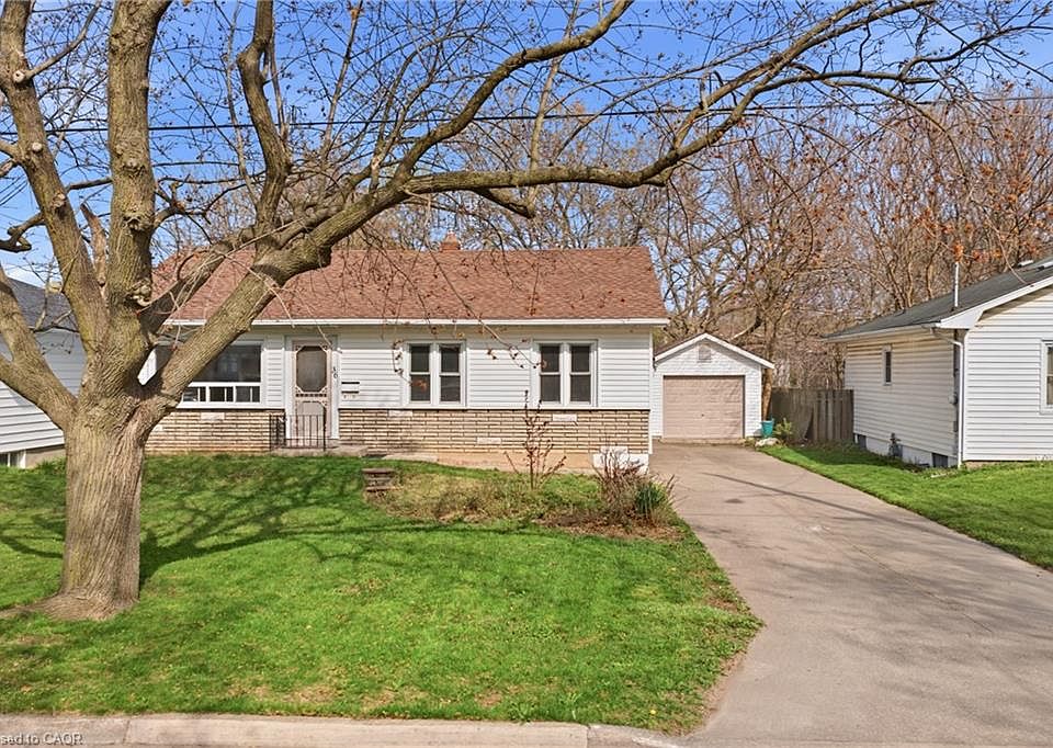 1st image of 36 Woodelm Dr
